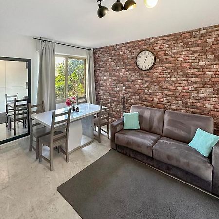 Magniolias - Residence Calme Avec Piscine, Tennis & Jardin Antibes Eksteriør billede