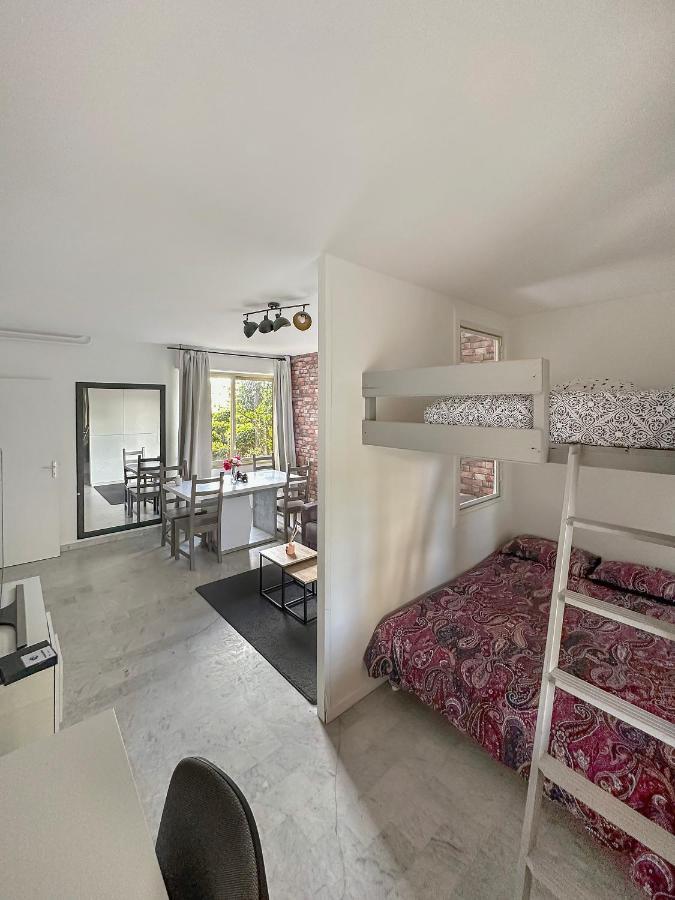 Magniolias - Residence Calme Avec Piscine, Tennis & Jardin Antibes Eksteriør billede