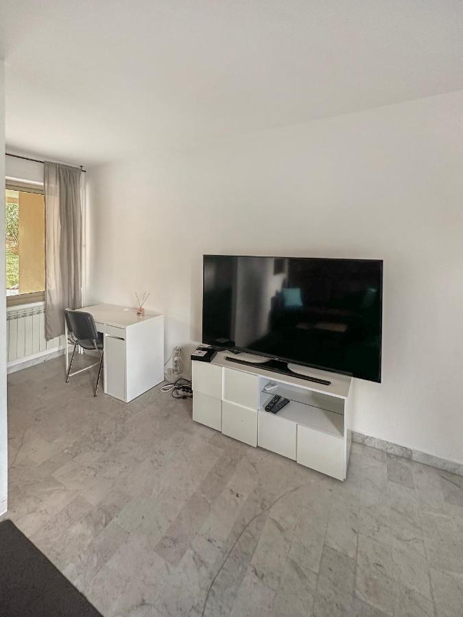 Magniolias - Residence Calme Avec Piscine, Tennis & Jardin Antibes Eksteriør billede