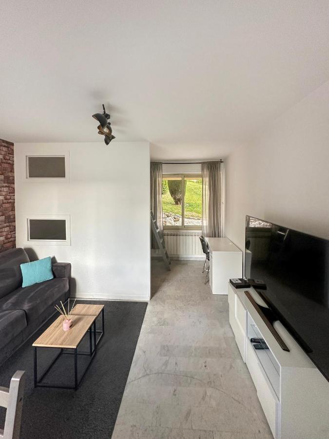 Magniolias - Residence Calme Avec Piscine, Tennis & Jardin Antibes Eksteriør billede